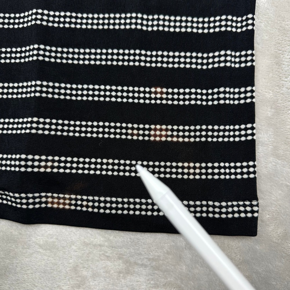 Chicos Travelers Tank Top Womens 2 L Black White Striped Scoop Neck **READ** - Picture 4 of 8